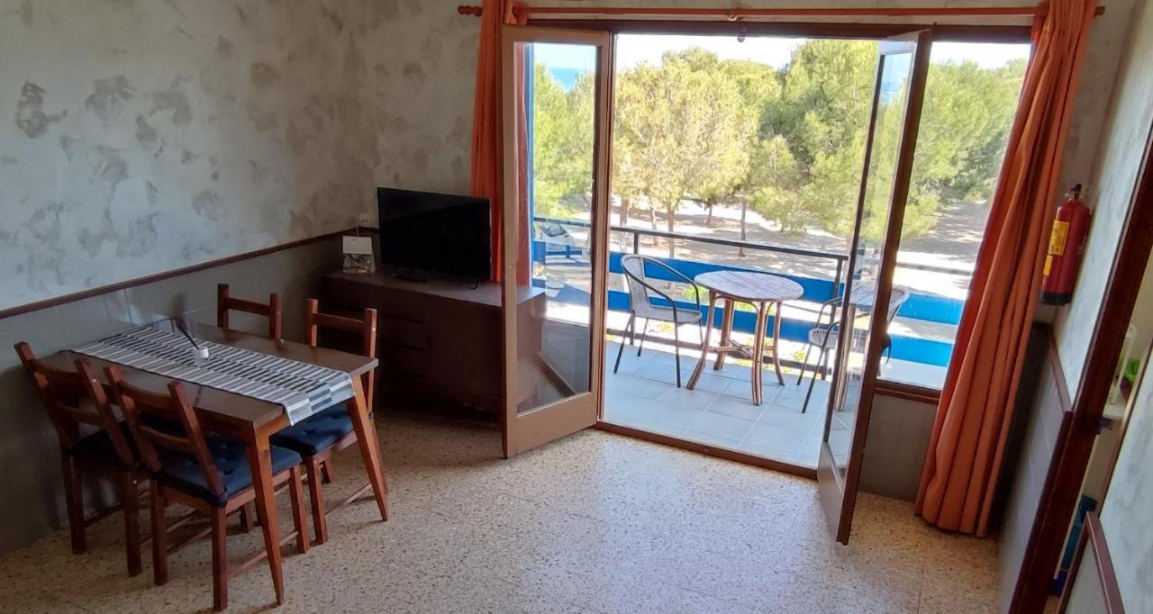 Area 340 Camper Park Apartment Roda de Bera Room photo